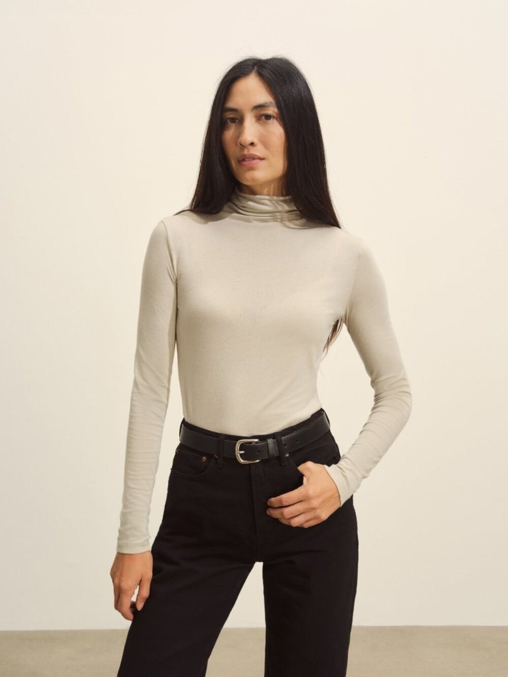 Buck Mason Cloud Jersey Turtleneck in Sand Drift Size XS